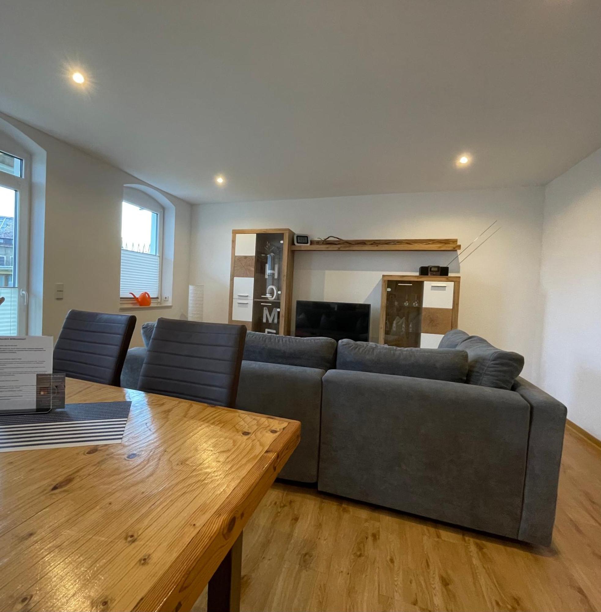 Stadtoase Geraeumige Gaestewohnungen Mit Balkon, Komfort, Modernitaet Und Ruhe, Fuer Monteure Geeignet, Free Wifi Frankenberg Exteriér fotografie